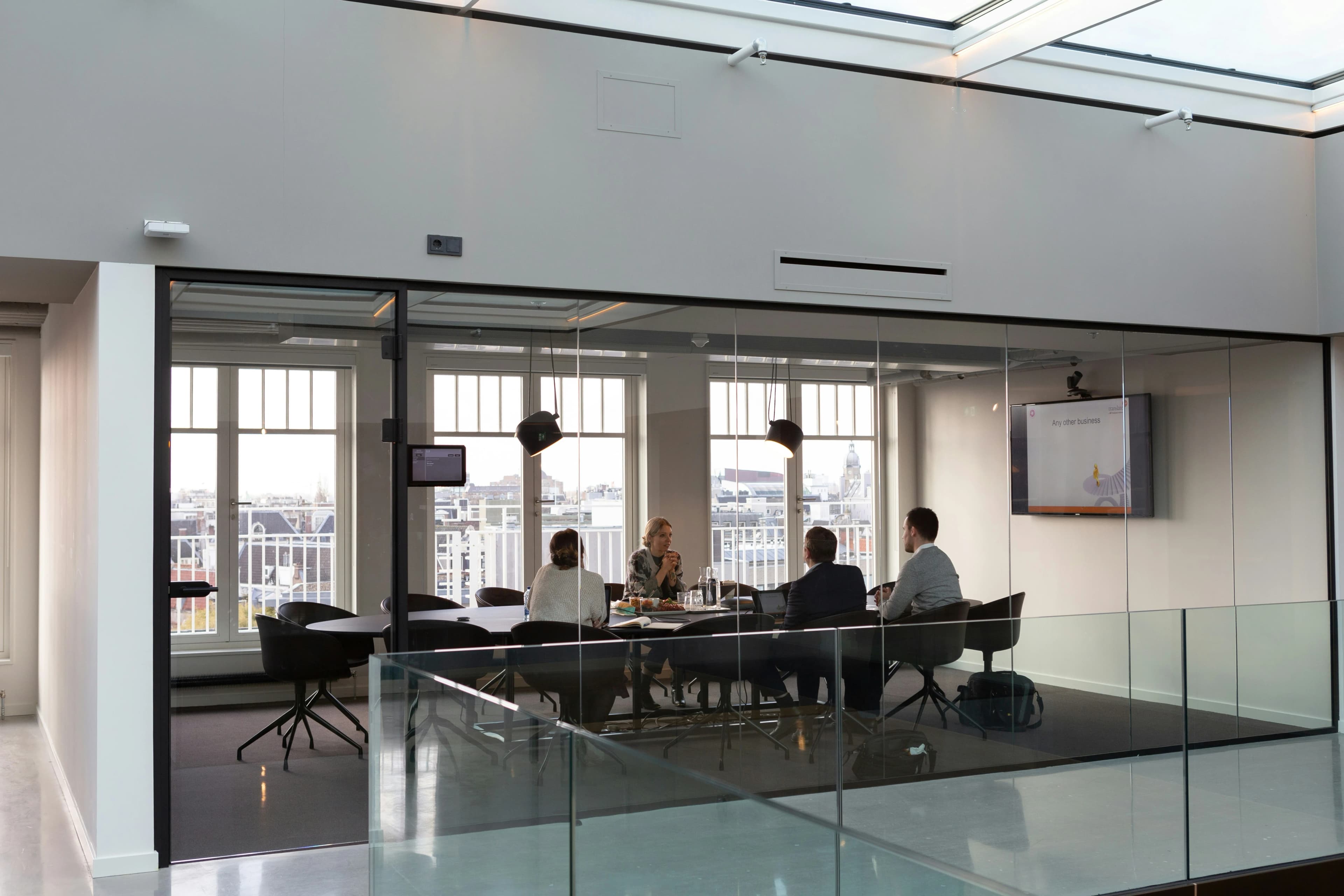 C-Suite & Transformation Leaders